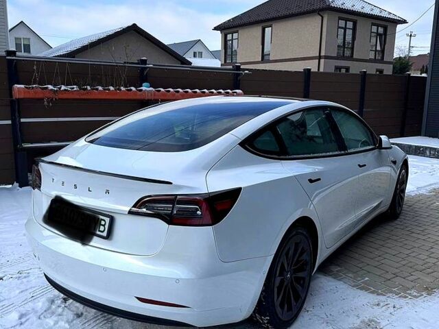 Білий Тесла Модель 3, об'ємом двигуна 0.13 л та пробігом 12000 тис. км за 18200 $, фото 2 на Automoto.ua