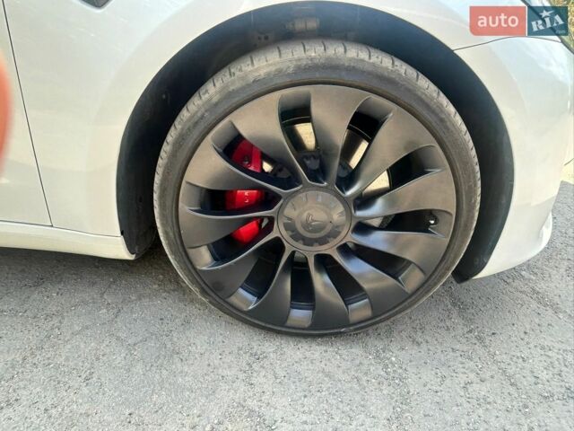 Белый Тесла Модель 3, объемом двигателя 0 л и пробегом 8 тыс. км за 27000 $, фото 8 на Automoto.ua