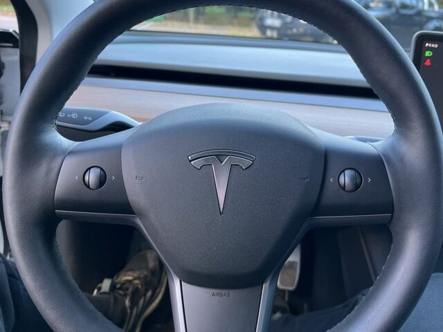 Білий Тесла Модель 3, об'ємом двигуна 0 л та пробігом 52 тис. км за 20300 $, фото 14 на Automoto.ua