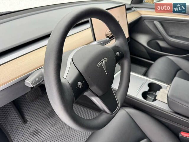 Белый Тесла Модель 3, объемом двигателя 0 л и пробегом 34 тыс. км за 21000 $, фото 12 на Automoto.ua