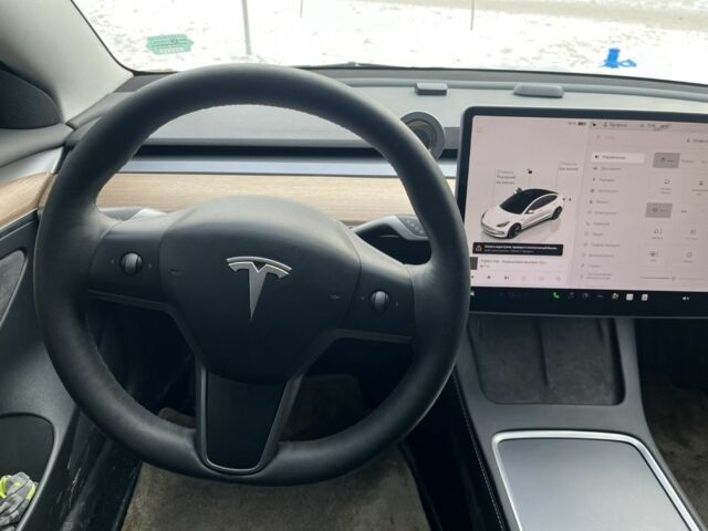 Белый Тесла Модель 3, объемом двигателя 0 л и пробегом 37 тыс. км за 21500 $, фото 4 на Automoto.ua