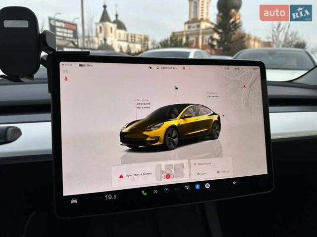 Белый Тесла Модель 3, объемом двигателя 0 л и пробегом 18 тыс. км за 21500 $, фото 13 на Automoto.ua