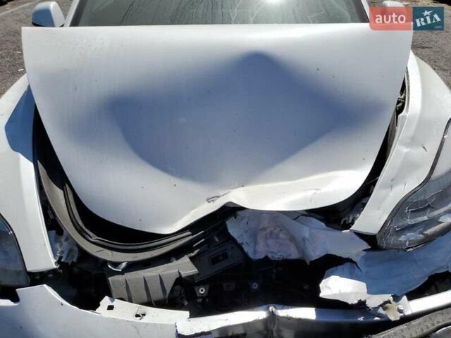 Білий Тесла Модель 3, об'ємом двигуна 0 л та пробігом 1 тис. км за 15500 $, фото 7 на Automoto.ua