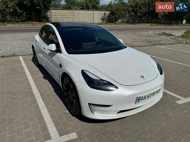 Білий Тесла Модель 3, об'ємом двигуна 0 л та пробігом 110 тис. км за 20900 $, фото 17 на Automoto.ua