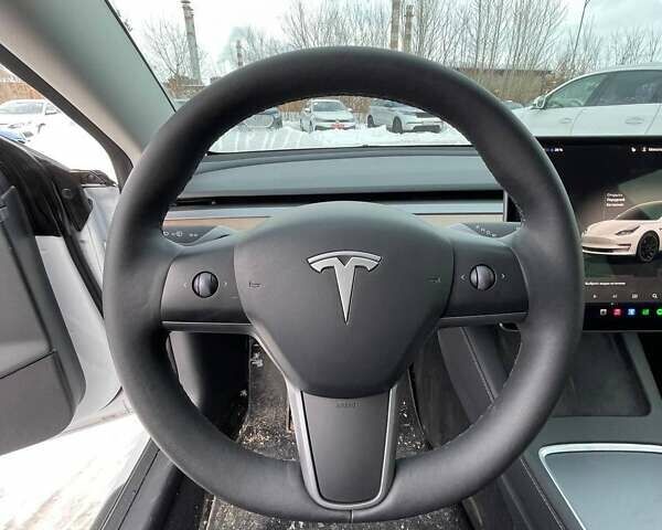 Білий Тесла Модель 3, об'ємом двигуна 0 л та пробігом 26 тис. км за 26000 $, фото 14 на Automoto.ua