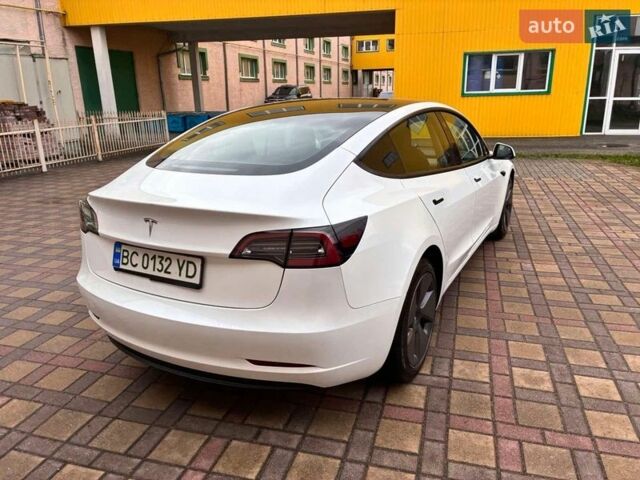 Білий Тесла Модель 3, об'ємом двигуна 0 л та пробігом 19 тис. км за 22500 $, фото 16 на Automoto.ua