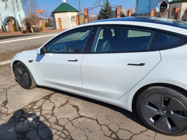 Білий Тесла Модель 3, об'ємом двигуна 0 л та пробігом 6 тис. км за 22500 $, фото 8 на Automoto.ua