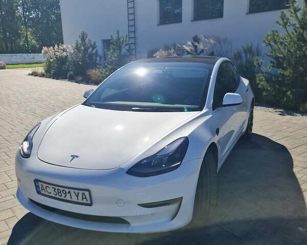 Белый Тесла Модель 3, объемом двигателя 0 л и пробегом 25 тыс. км за 36000 $, фото 13 на Automoto.ua