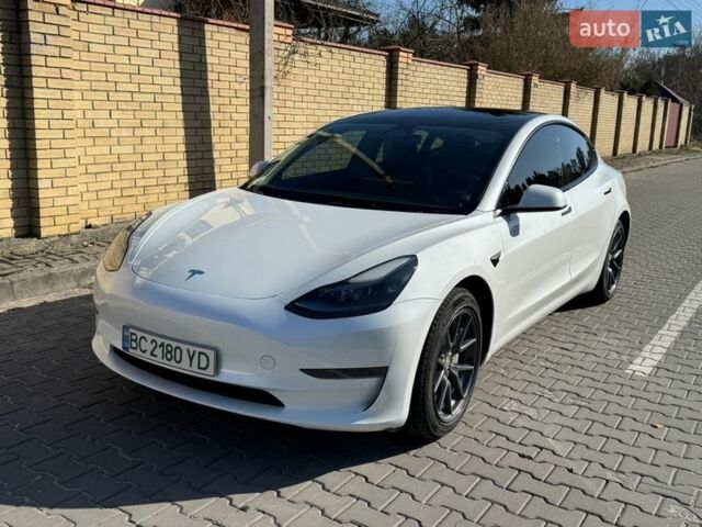 Білий Тесла Модель 3, об'ємом двигуна 0 л та пробігом 55 тис. км за 21000 $, фото 7 на Automoto.ua