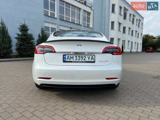 Білий Тесла Модель 3, об'ємом двигуна 0 л та пробігом 5 тис. км за 30900 $, фото 13 на Automoto.ua