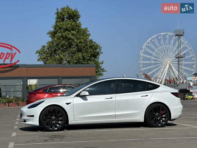 Білий Тесла Модель 3, об'ємом двигуна 0 л та пробігом 22 тис. км за 29006 $, фото 2 на Automoto.ua