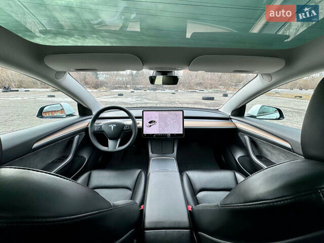Білий Тесла Модель 3, об'ємом двигуна 0 л та пробігом 35 тис. км за 20000 $, фото 7 на Automoto.ua