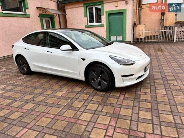 Білий Тесла Модель 3, об'ємом двигуна 0 л та пробігом 19 тис. км за 22500 $, фото 8 на Automoto.ua
