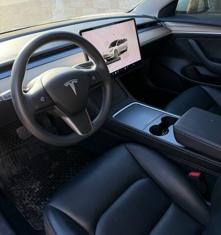 Белый Тесла Модель 3, объемом двигателя 0 л и пробегом 79 тыс. км за 22000 $, фото 8 на Automoto.ua