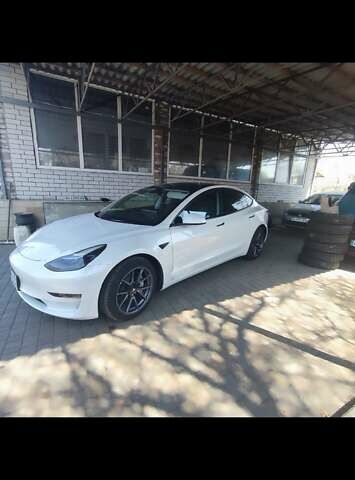 Білий Тесла Модель 3, об'ємом двигуна 0 л та пробігом 8 тис. км за 22500 $, фото 6 на Automoto.ua
