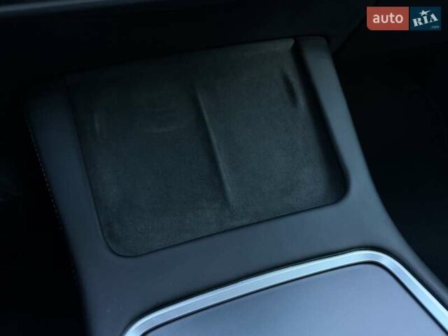 Білий Тесла Модель 3, об'ємом двигуна 0 л та пробігом 67 тис. км за 19999 $, фото 36 на Automoto.ua