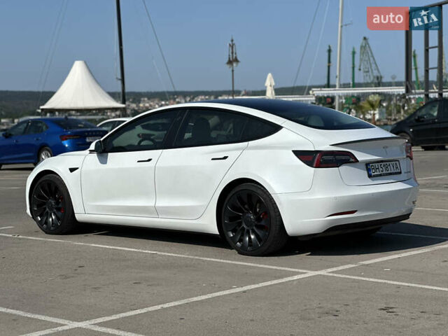 Білий Тесла Модель 3, об'ємом двигуна 0 л та пробігом 22 тис. км за 29006 $, фото 4 на Automoto.ua