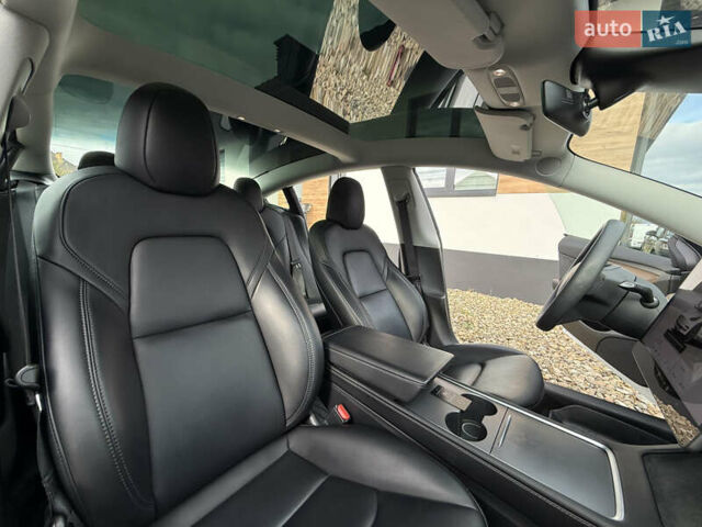 Білий Тесла Модель 3, об'ємом двигуна 0 л та пробігом 30 тис. км за 23900 $, фото 34 на Automoto.ua