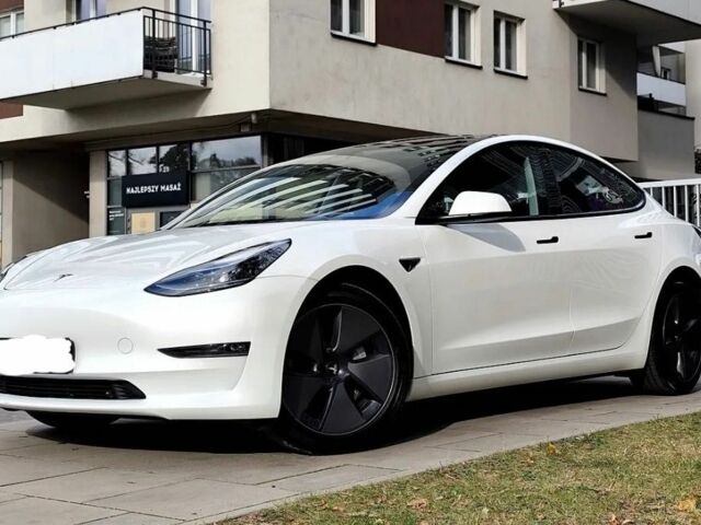 Белый Тесла Модель 3, объемом двигателя 0 л и пробегом 95 тыс. км за 13500 $, фото 1 на Automoto.ua