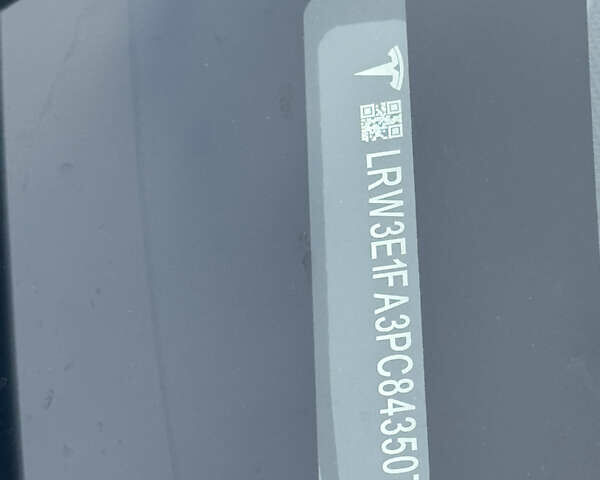 Белый Тесла Модель 3, объемом двигателя 0 л и пробегом 30 тыс. км за 22700 $, фото 22 на Automoto.ua