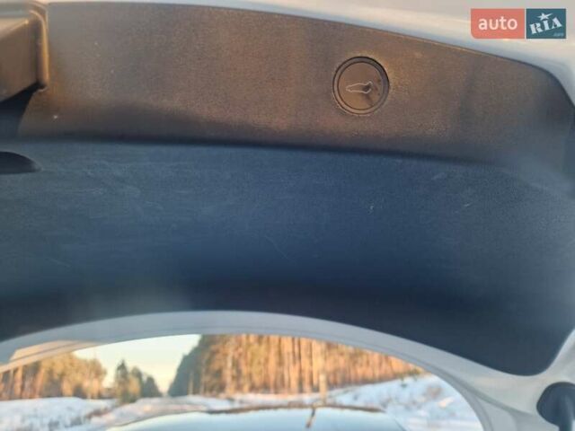 Белый Тесла Модель 3, объемом двигателя 0 л и пробегом 34 тыс. км за 18800 $, фото 8 на Automoto.ua