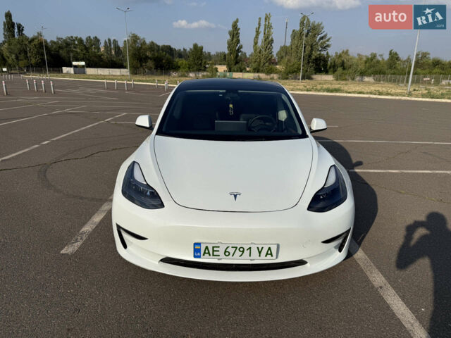 Білий Тесла Модель 3, об'ємом двигуна 0 л та пробігом 34 тис. км за 22500 $, фото 6 на Automoto.ua