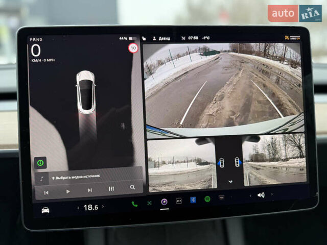 Белый Тесла Модель 3, объемом двигателя 0 л и пробегом 46 тыс. км за 18900 $, фото 15 на Automoto.ua