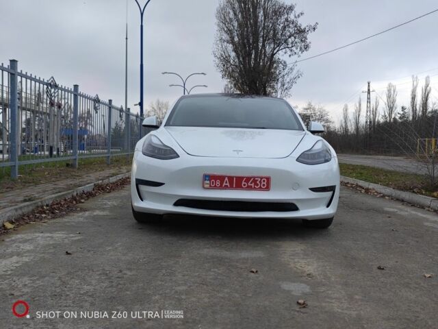Белый Тесла Модель 3, объемом двигателя 0 л и пробегом 74 тыс. км за 412 $, фото 1 на Automoto.ua