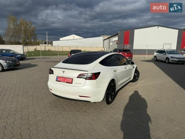 Белый Тесла Модель 3, объемом двигателя 0 л и пробегом 172 тыс. км за 18700 $, фото 14 на Automoto.ua