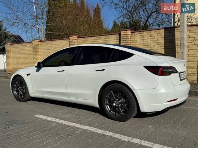 Білий Тесла Модель 3, об'ємом двигуна 0 л та пробігом 55 тис. км за 21000 $, фото 8 на Automoto.ua