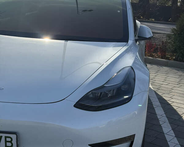 Білий Тесла Модель 3, об'ємом двигуна 0 л та пробігом 32 тис. км за 24000 $, фото 6 на Automoto.ua