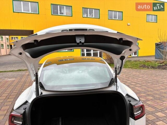 Білий Тесла Модель 3, об'ємом двигуна 0 л та пробігом 19 тис. км за 22500 $, фото 43 на Automoto.ua