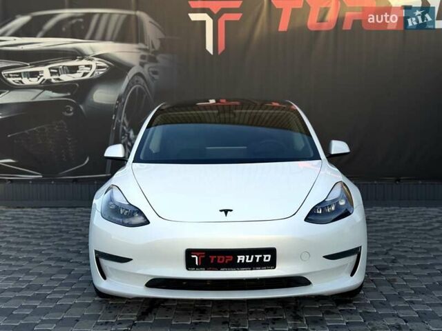 Білий Тесла Модель 3, об'ємом двигуна 0 л та пробігом 67 тис. км за 19999 $, фото 11 на Automoto.ua