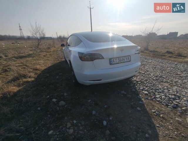 Белый Тесла Модель 3, объемом двигателя 0 л и пробегом 34 тыс. км за 18800 $, фото 7 на Automoto.ua
