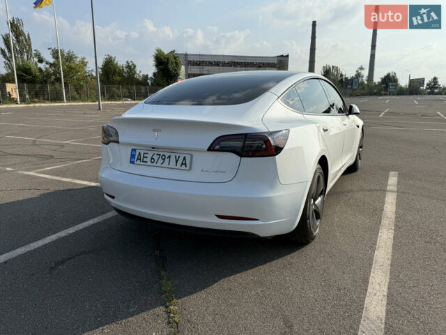 Білий Тесла Модель 3, об'ємом двигуна 0 л та пробігом 34 тис. км за 22500 $, фото 11 на Automoto.ua