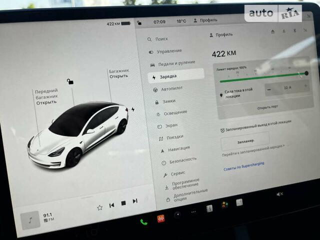 Білий Тесла Модель 3, об'ємом двигуна 0 л та пробігом 3 тис. км за 28500 $, фото 3 на Automoto.ua