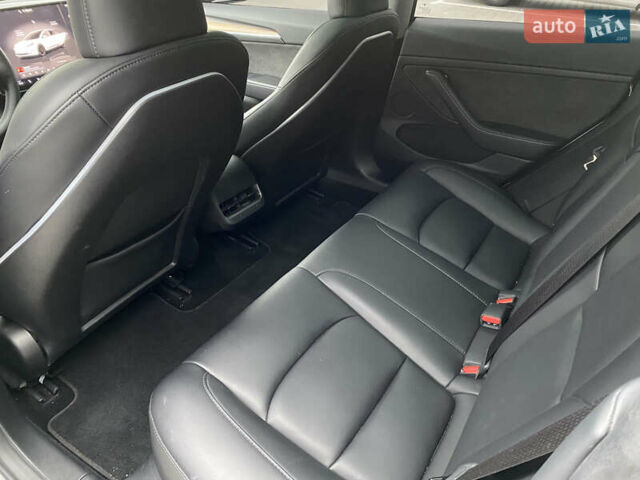 Белый Тесла Модель 3, объемом двигателя 0 л и пробегом 35 тыс. км за 26900 $, фото 8 на Automoto.ua