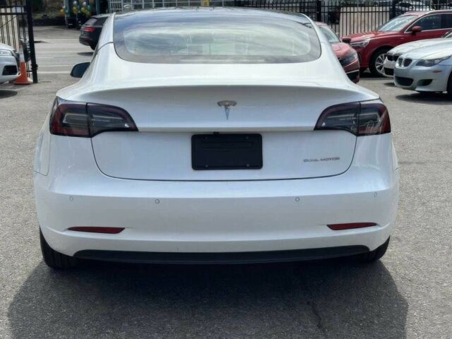 Белый Тесла Модель 3, объемом двигателя 0 л и пробегом 11 тыс. км за 9000 $, фото 4 на Automoto.ua