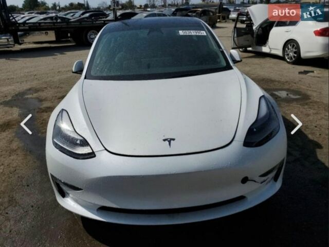 Белый Тесла Модель 3, объемом двигателя 0 л и пробегом 24 тыс. км за 21000 $, фото 28 на Automoto.ua