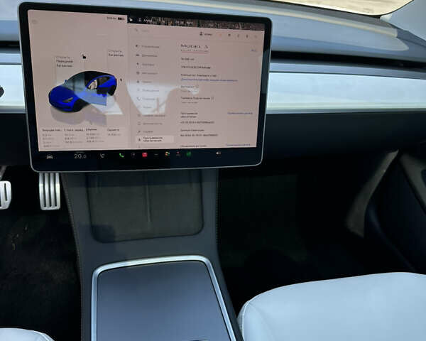 Білий Тесла Модель 3, об'ємом двигуна 0 л та пробігом 22 тис. км за 29006 $, фото 20 на Automoto.ua