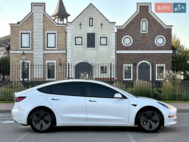 Білий Тесла Модель 3, об'ємом двигуна 0 л та пробігом 2 тис. км за 27700 $, фото 28 на Automoto.ua