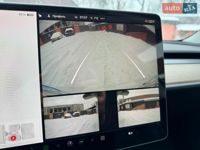 Белый Тесла Модель 3, объемом двигателя 0 л и пробегом 35 тыс. км за 21000 $, фото 22 на Automoto.ua