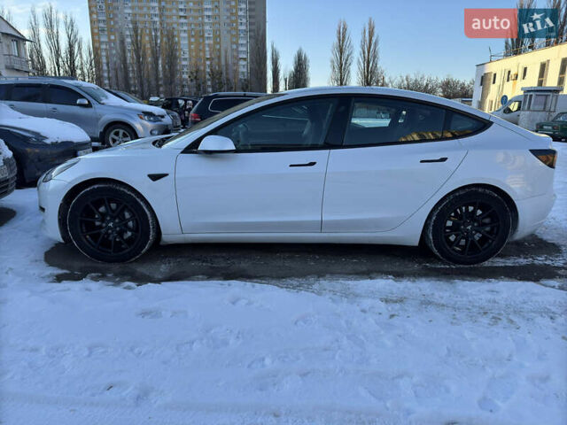 Белый Тесла Модель 3, объемом двигателя 0 л и пробегом 69 тыс. км за 20500 $, фото 8 на Automoto.ua