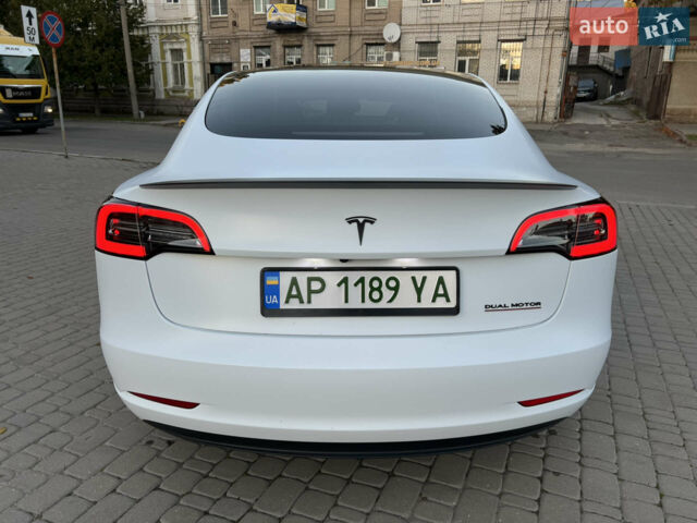 Білий Тесла Модель 3, об'ємом двигуна 0 л та пробігом 38 тис. км за 28000 $, фото 4 на Automoto.ua