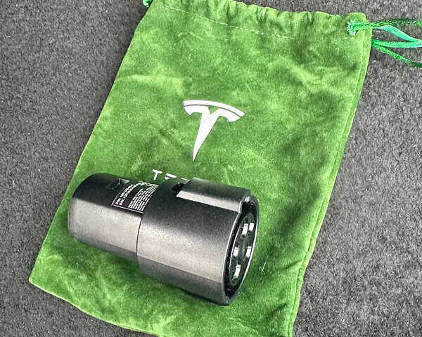 Белый Тесла Модель 3, объемом двигателя 0 л и пробегом 20 тыс. км за 23000 $, фото 10 на Automoto.ua