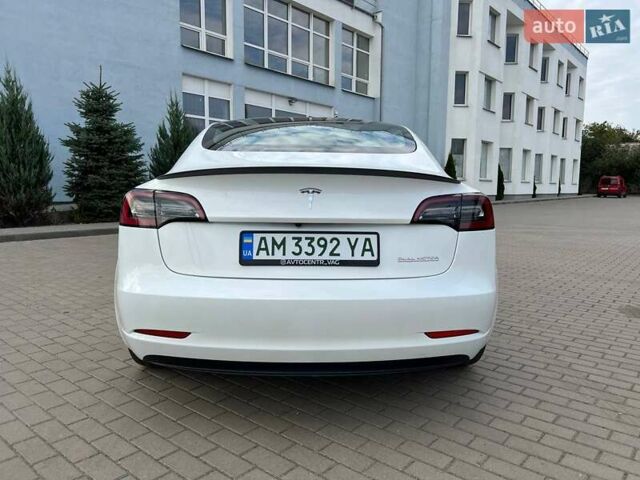 Білий Тесла Модель 3, об'ємом двигуна 0 л та пробігом 5 тис. км за 36500 $, фото 9 на Automoto.ua