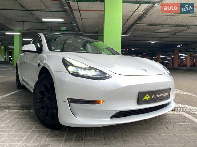Белый Тесла Модель 3, объемом двигателя 0 л и пробегом 5 тыс. км за 23900 $, фото 37 на Automoto.ua