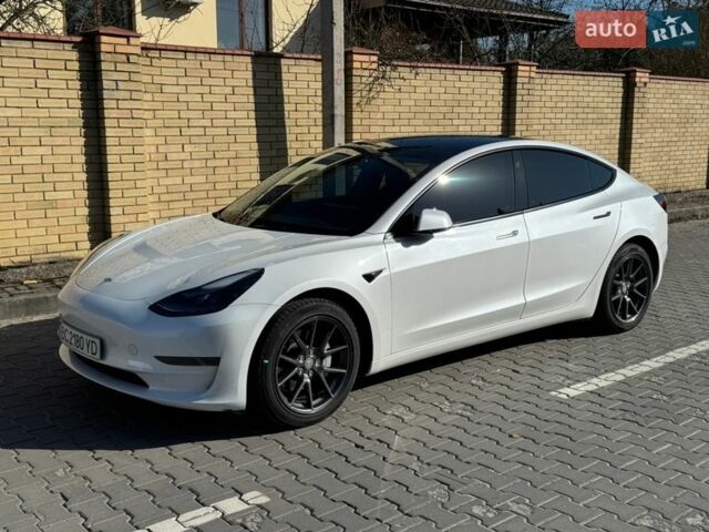Білий Тесла Модель 3, об'ємом двигуна 0 л та пробігом 55 тис. км за 21000 $, фото 10 на Automoto.ua
