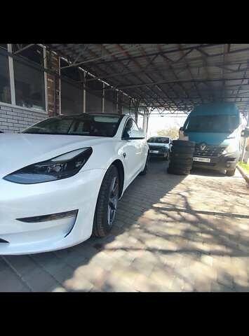 Білий Тесла Модель 3, об'ємом двигуна 0 л та пробігом 8 тис. км за 22500 $, фото 7 на Automoto.ua