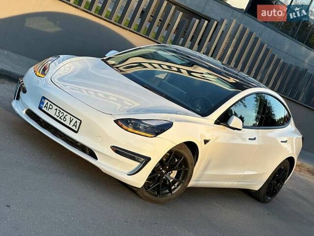 Белый Тесла Модель 3, объемом двигателя 0 л и пробегом 18 тыс. км за 22800 $, фото 19 на Automoto.ua